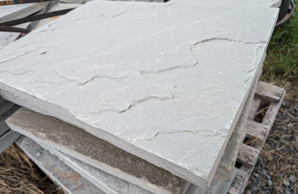 natural cleft PA flagstone on a pallet of stone